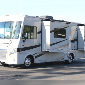 63885650869c397c5e1c8a58 2020 Winnebago Class A RV INTENT 28Y