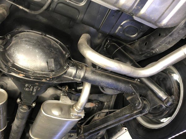 66812021-770-0@2X 1965 Pontiac GTO 389 Tri-Power Setup