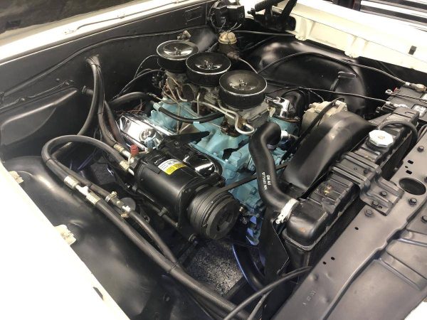 66812789-770-0@2X 1965 Pontiac GTO 389 Tri-Power Setup