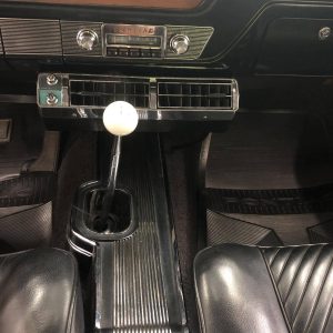 66812908-770-0@2X 1965 Pontiac GTO 389 Tri-Power Setup