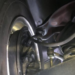 66812917-770-0@2X 1965 Pontiac GTO 389 Tri-Power Setup