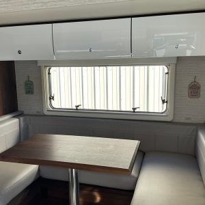 Image00014 2021 Winnebago Class C RV NAVION 24D