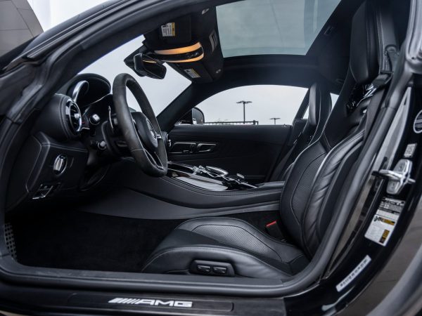 b5589807149a481a96f51623a92ce40f 2018 Mercedes-Benz AMG GT S