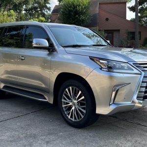 IMG_383920_ (1) 2019 Lexus LX 570