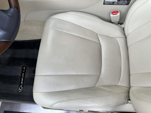 IMG_383920_ (21) 2019 Lexus LX 570