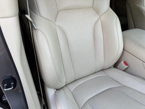 IMG_383920_ (23) 2019 Lexus LX 570