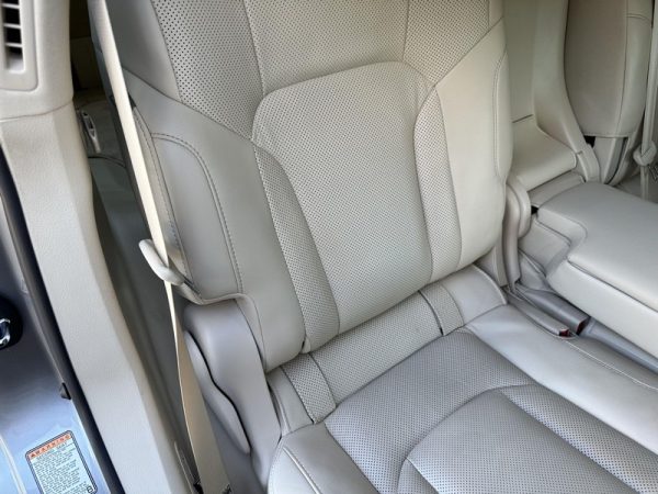 IMG_383920_ (32) 2019 Lexus LX 570