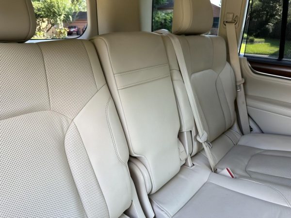 IMG_383920_ (36) 2019 Lexus LX 570