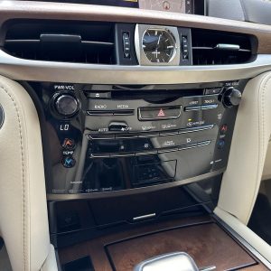 IMG_383920_ (54) 2019 Lexus LX 570