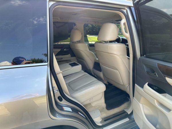 IMG_383920_ (64) 2019 Lexus LX 570