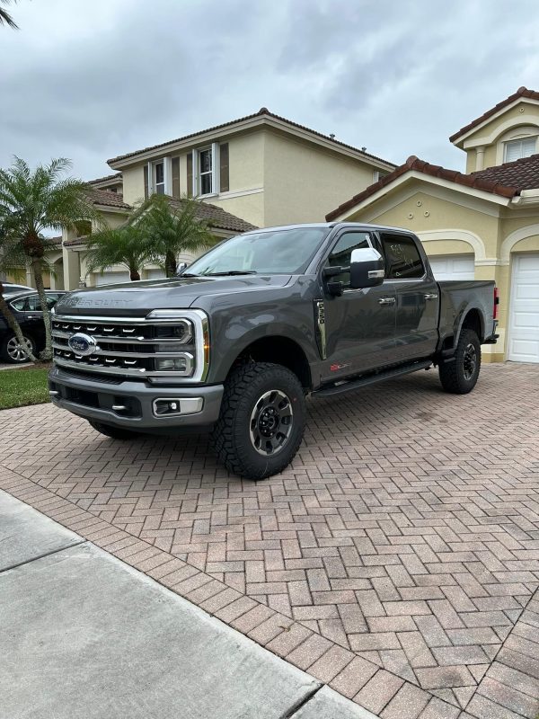 1 2024 Ford F-350 Super Duty Platinum Tremor Crew Cab 4×4