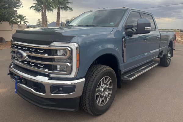 1 2023 Ford F-350 Super Duty Lariat 4×4