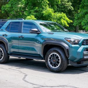1 2025 Toyota 4Runner TRD Off-Road Premium 4×4