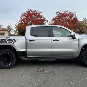 2 2023 Chevrolet Silverado 1500 ZR2 4×4