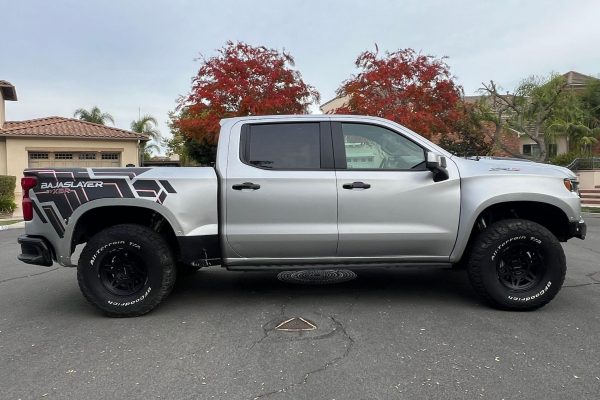 2 2023 Chevrolet Silverado 1500 ZR2 4×4