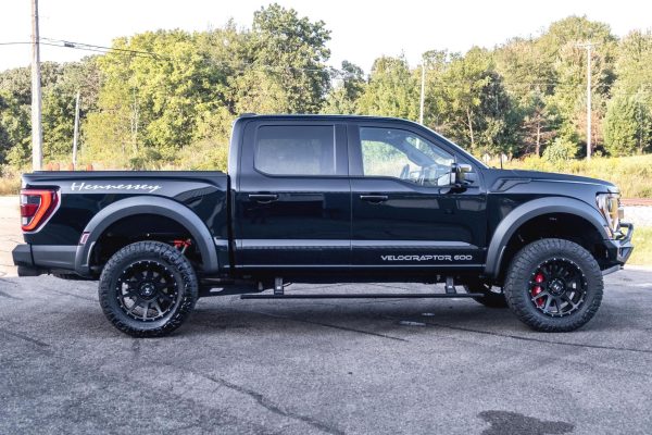2 2022 Ford F-150 Hennessey VelociRaptor 600
