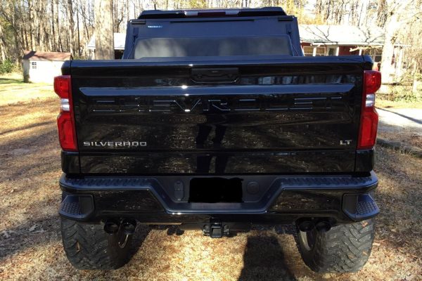 3 2022 Chevrolet Silverado 1500 LT Trail Boss 4×4