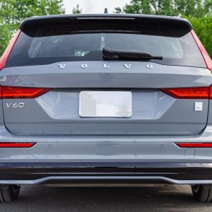 3 2023 Volvo V60 Recharge T8 Polestar Engineered