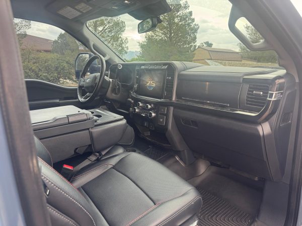 30BjDxDG-KU_nu3N 2023 Ford F-350 Super Duty Lariat 4×4