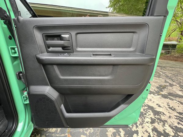 35k71W8Y-ximyySQBAu8 2022 Ram 3500 Tradesman Crew Cab 4×4