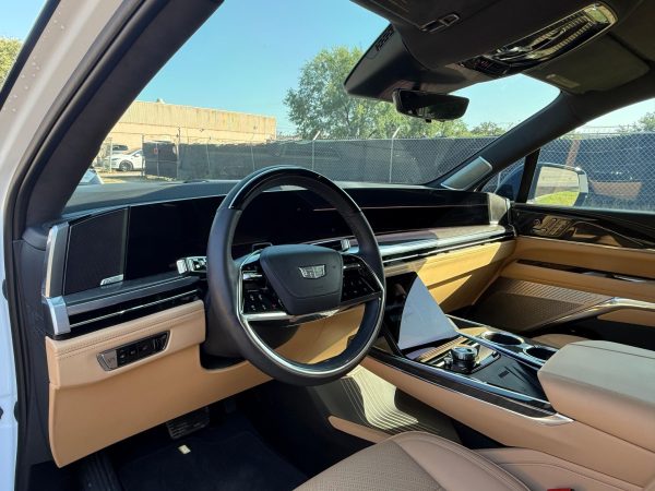 36PZ1wOy-7W39D2I 2025 Cadillac Escalade IQ Sport 2