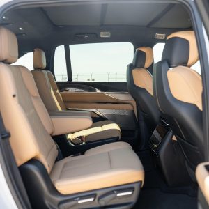 36PZ1wOy-ZFByCUn 2025 Cadillac Escalade IQ Sport 2
