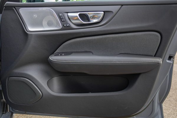 36YMoLdB-D1ZoqOKEOL 2023 Volvo V60 Recharge T8 Polestar Engineered