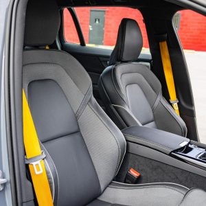 36YMoLdB-J_HelZwnz8 2023 Volvo V60 Recharge T8 Polestar Engineered