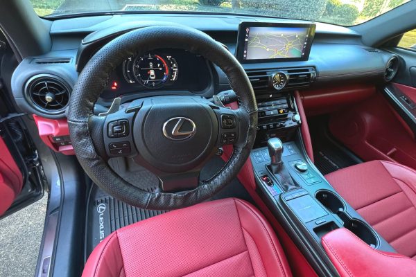 374BbYBp-gtMfCM3ky4-(edit) 2023 Lexus IS 500 Premium