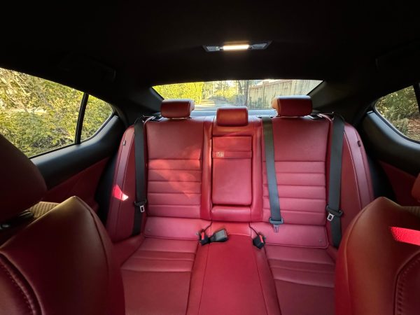 374BbYBp-mEJj5PBu7P 2023 Lexus IS 500 Premium