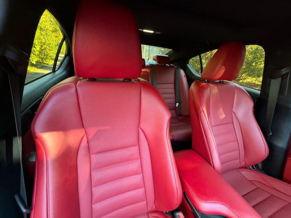 374BbYBp-tTGO3XDia 2023 Lexus IS 500 Premium