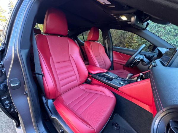 374BbYBp-y7PObGDeQD 2023 Lexus IS 500 Premium