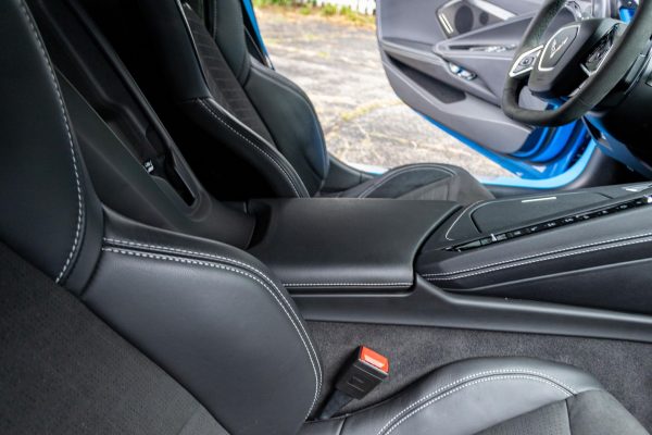 3LOnWzZ9-0UVS9Wg 2023 Chevrolet Corvette Stingray Coupe Blue