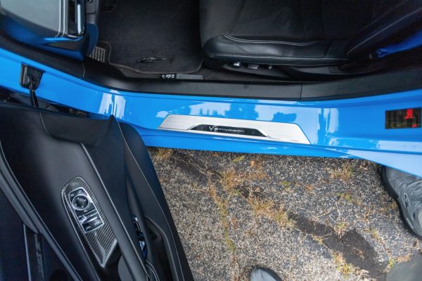 3LOnWzZ9-ZIDnqyi 2023 Chevrolet Corvette Stingray Coupe Blue