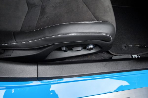 3LOnWzZ9-pWA6wwo 2023 Chevrolet Corvette Stingray Coupe Blue