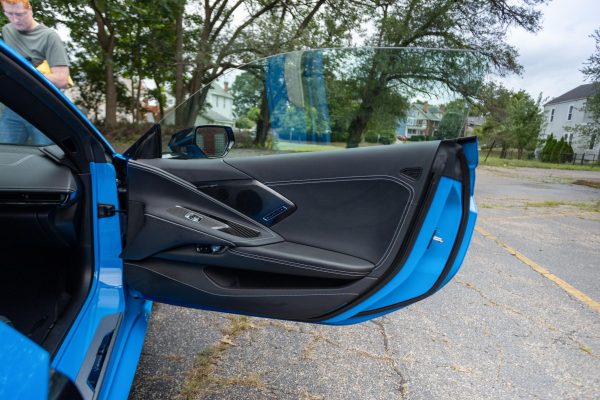 3LOnWzZ9-utzD4s1 2023 Chevrolet Corvette Stingray Coupe Blue