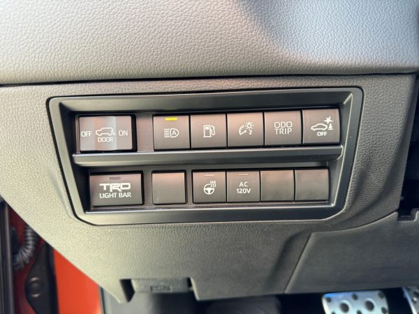 3LjOPA2Y-FAYu-YbOL0j 2024 Toyota Sequoia TRD Pro