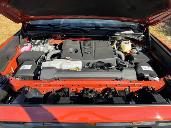 3LjOPA2Y-iqlNhn2nx5e 2024 Toyota Sequoia TRD Pro