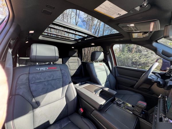 3LjOPA2Y-q-OizIfmZaX 2024 Toyota Sequoia TRD Pro