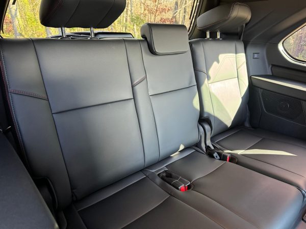 3LjOPA2Y-szaCyra3Qss 2024 Toyota Sequoia TRD Pro