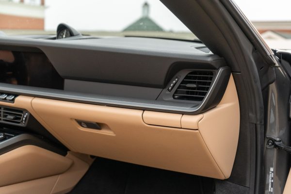 3vGagMXd-8jzub-IfpZD 2023 Porsche 911 Targa 4S