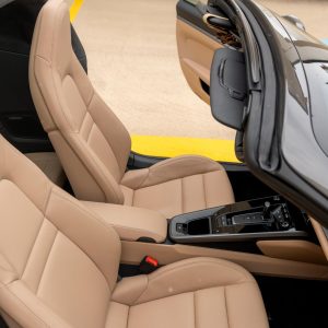 3vGagMXd-pkmMuCS_S5p 2023 Porsche 911 Targa 4S