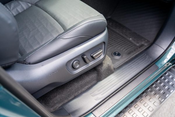 3vLkn4Bk-5RO9rko 2025 Toyota 4Runner TRD Off-Road Premium 4×4