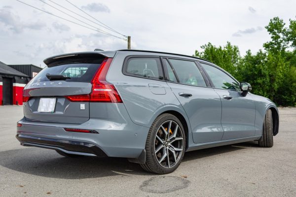 4 2023 Volvo V60 Recharge T8 Polestar Engineered