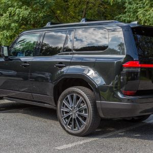 4 2024 Lexus GX 550 Luxury+