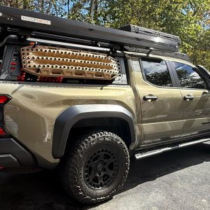 4 2025 Toyota Tacoma Trailhunter Double Cab 4×4