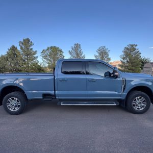 4 2023 Ford F-350 Super Duty Lariat 4×4