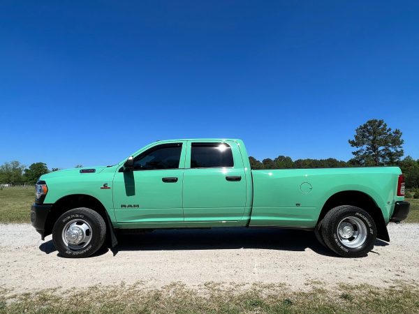 5 2022 Ram 3500 Tradesman Crew Cab 4×4