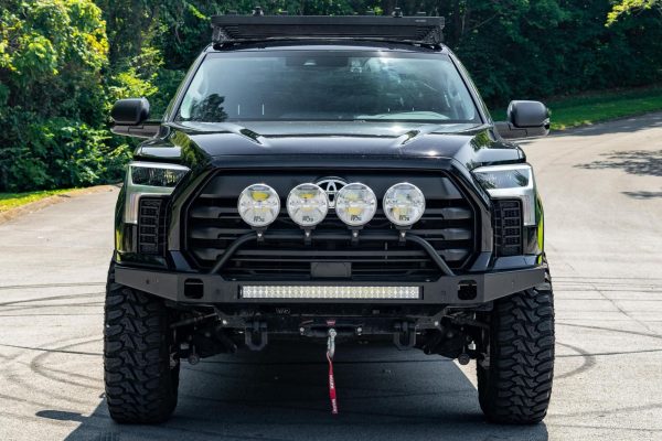 6 2022 Toyota Tundra SR5 CrewMax 4×4