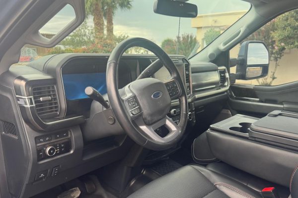 6hzEA 2023 Ford F-350 Super Duty Lariat 4×4